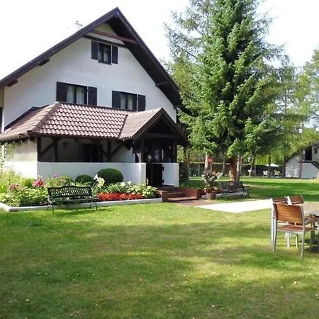 Vakantiehuis Large With Private Garden