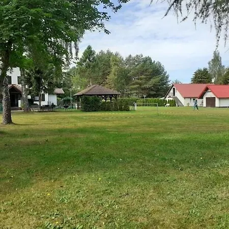 Large With Private Garden Vakantiehuis Lubiatowo (Pomerania)